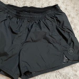 AETHER DASH SHORTS SIZE 2